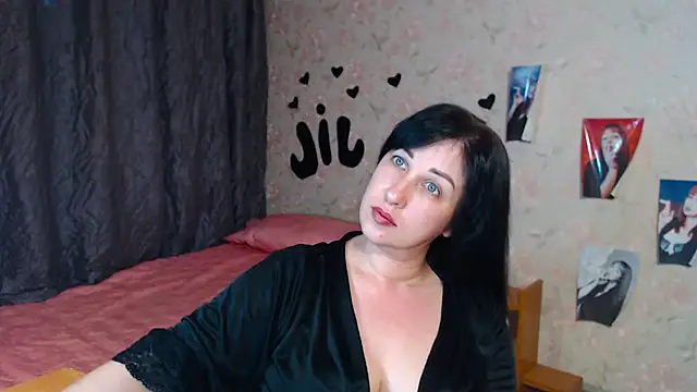 Snapshot of JillStevens chatting on September 19, 2025, 1:56 pm JillStevens online show from September 19, 2025, 1:56 pm