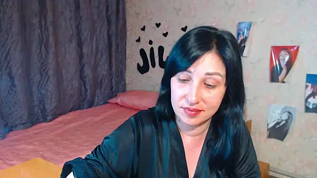 Snapshot of JillStevens chatting on September 21, 2025, 5:47 pm JillStevens online show from September 21, 2025, 5:47 pm