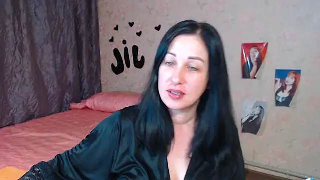 JillStevens online show from November 20, 2025, 3:56 pm