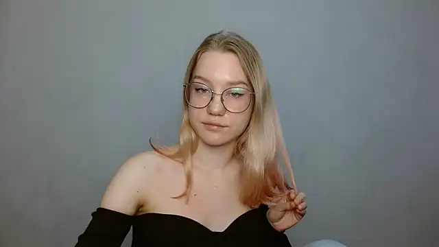 cindi hot online show from January 14, 2025, 11:31 am