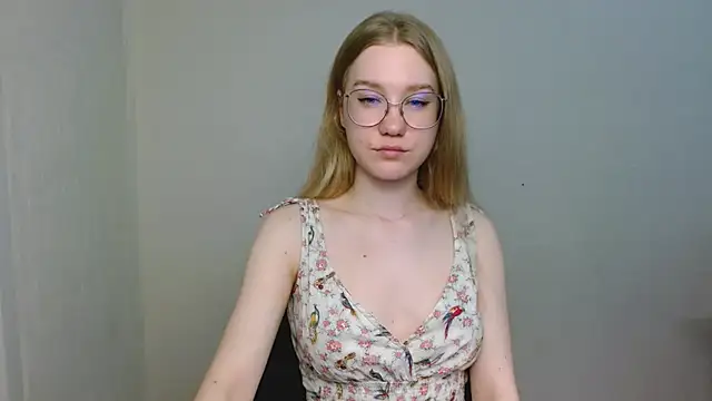cindi hot online show from March 13, 2026, 2:45 pm