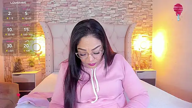 Gina Myers online show from February 1, 2025, 12:37 pm