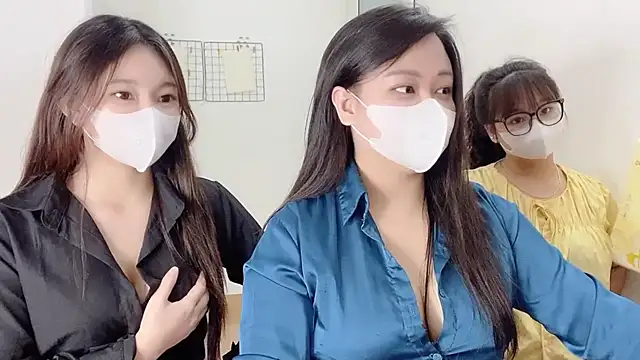 Snapshot of Bamboo_Swetie chatting on December 22, 2025, 3:09 pm Bamboo Swetie online show from December 22, 2025, 3:09 pm