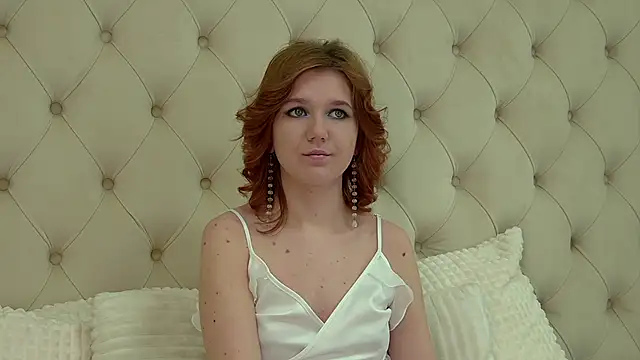 Snapshot of LessySmith chatting on February 23, 2025, 4:46 pm LessySmith online show from February 23, 2025, 4:46 pm