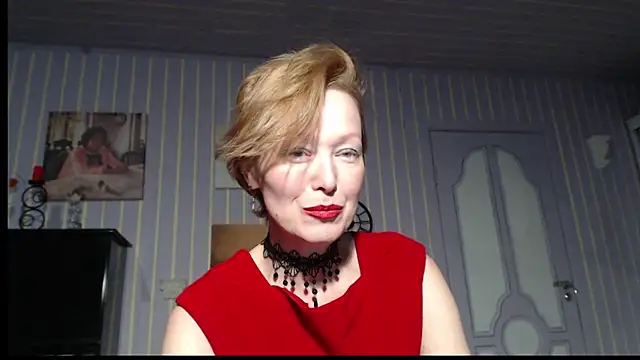 Snapshot of Marquise555 chatting on December 3, 2025, 5:55 pm Marquise555 online show from December 3, 2025, 5:55 pm