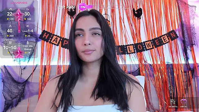 kareena basu online show from November 1, 2025, 7:05 pm