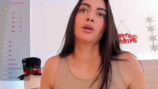 Snapshot of kareena_basu chatting on December 17, 2025, 7:31 pm kareena basu online show from December 17, 2025, 7:31 pm