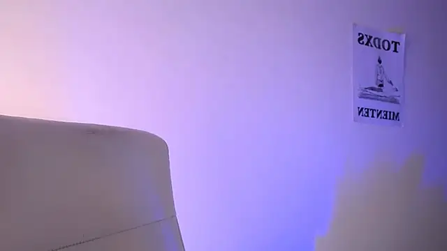 Snapshot of elektraa_sky11 chatting on January 16, 2025, 1:16 am elektraa sky11 online show from January 16, 2025, 1:16 am