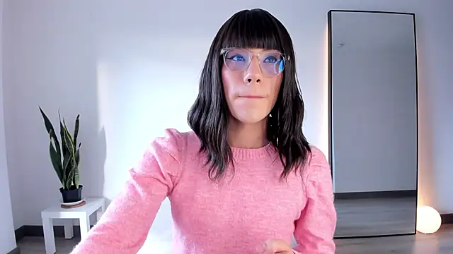 Snapshot of Kaarla___ chatting on February 21, 2026, 10:33 pm Kaarla online show from February 21, 2026, 10:33 pm