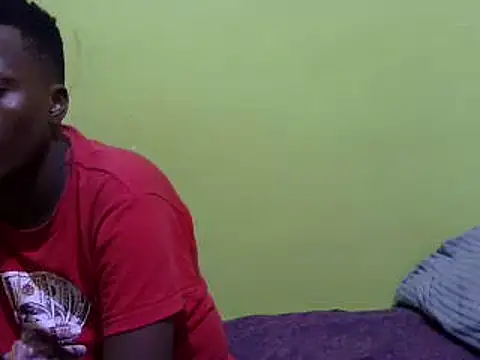 Snapshot of QUEEN-LIZ chatting on March 20, 2025, 9:37 am QUEEN-LIZ online show from March 20, 2025, 9:37 am