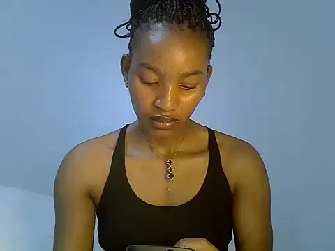 cute-alexis online show from December 14, 2025, 12:43 pm