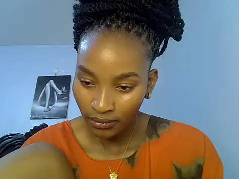 cute-alexis online show from February 1, 2026, 10:03 am