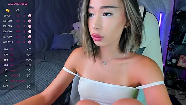 sensualily online show from August 3, 2026, 3:38 pm