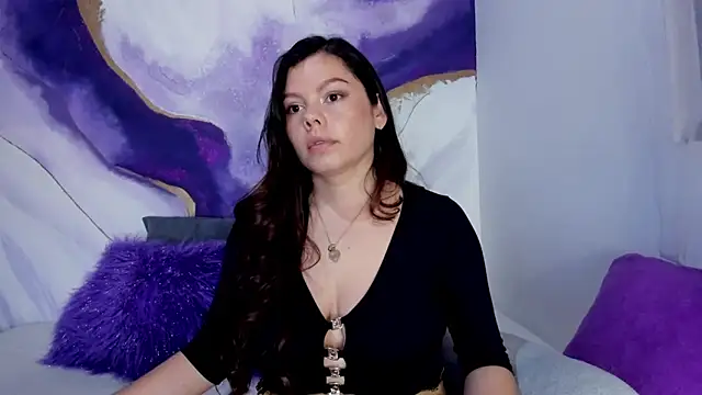 Snapshot of CherryBlossomm_ chatting on January 6, 2025, 10:47 pm CherryBlossomm online show from January 6, 2025, 10:47 pm