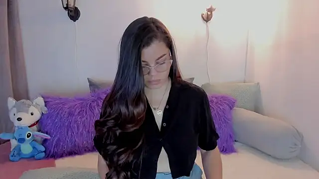 Snapshot of CherryBlossomm_ chatting on February 23, 2025, 2:07 am CherryBlossomm online show from February 23, 2025, 2:07 am