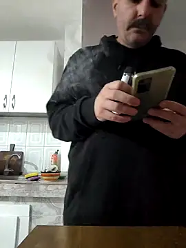 Snapshot of Maryo0001 chatting on November 12, 2025, 1:55 pm Maryo0001 online show from November 12, 2025, 1:55 pm