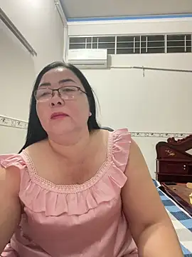 NDith online show from October 18, 2025, 1:34 pm