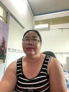 NDith online show from October 31, 2025, 7:53 am