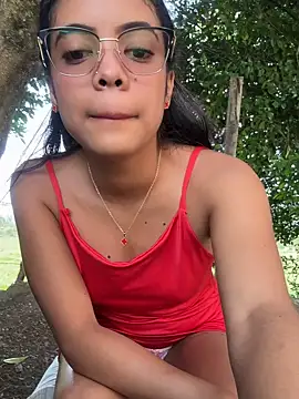 Snapshot of NAUGHTY_LITTLE_18 chatting on March 4, 2026, 9:21 pm NAUGHTY LITTLE 18 online show from March 4, 2026, 9:21 pm