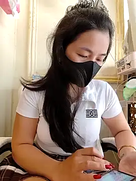 lyna bl online show from March 10, 2025, 2:06 am