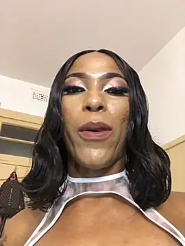 Snapshot of Kylie_Hairy_Bbc chatting on April 9, 2026, 8:36 pm Kylie Hairy Bbc online show from April 9, 2026, 8:36 pm