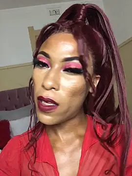 Snapshot of Kylie_Hairy_Bbc chatting on April 12, 2026, 11:10 pm Kylie Hairy Bbc online show from April 12, 2026, 11:10 pm