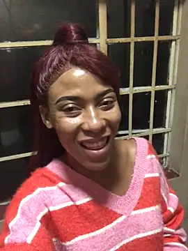 Snapshot of Kylie_Hairy_Bbc chatting on April 18, 2026, 3:21 am Kylie Hairy Bbc online show from April 18, 2026, 3:21 am
