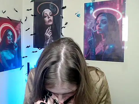 StrangerGi online show from October 18, 2025, 11:55 am