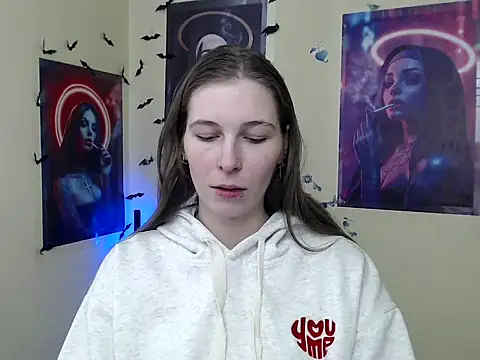 Snapshot of StrangerGi chatting on January 13, 2026, 7:35 am StrangerGi online show from January 13, 2026, 7:35 am