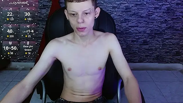 Snapshot of Matthew_Boy_ chatting on March 8, 2025, 8:14 pm Matthew Boy  online show from March 8, 2025, 8:14 pm