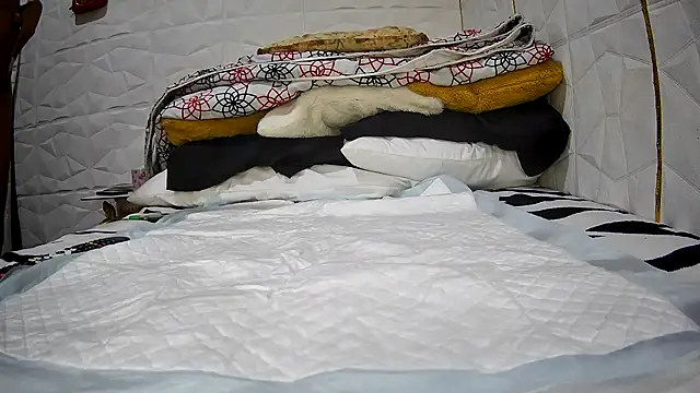 Snapshot of Mendoza_Amaranata chatting on September 27, 2025, 6:13 pm Mendoza Amaranata online show from September 27, 2025, 6:13 pm