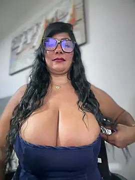 Saorii kiido online show from February 5, 2025, 2:29 am