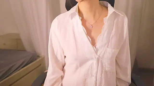 sinnn online show from October 28, 2025, 3:47 pm