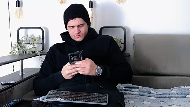 Snapshot of CarterCole chatting on February 23, 2025, 7:33 am CarterCole online show from February 23, 2025, 7:33 am