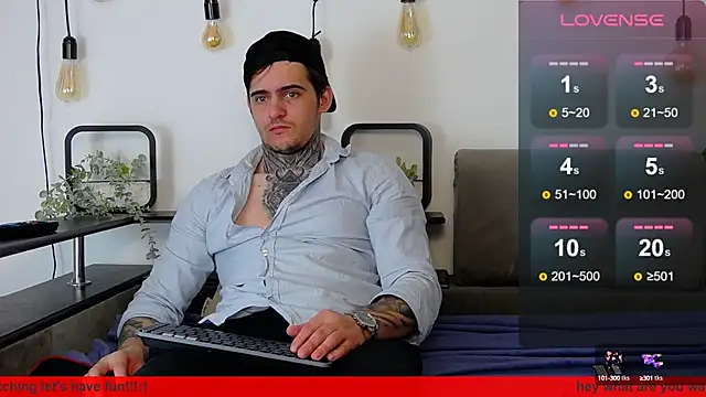 Snapshot of CarterCole chatting on February 24, 2025, 7:22 am CarterCole online show from February 24, 2025, 7:22 am