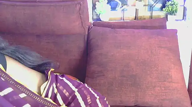 sexy shivi online show from December 4, 2024, 4:38 pm