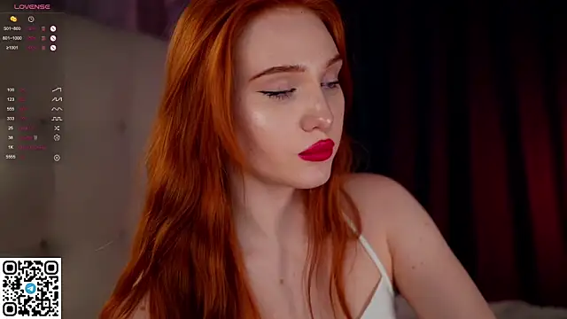 Snapshot of KleinGlif chatting on January 15, 2025, 9:13 am KleinGlif online show from January 15, 2025, 9:13 am