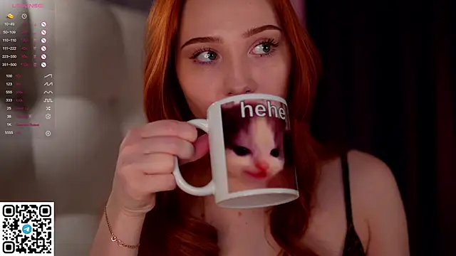 Snapshot of KleinGlif chatting on February 15, 2025, 5:09 am KleinGlif online show from February 15, 2025, 5:09 am