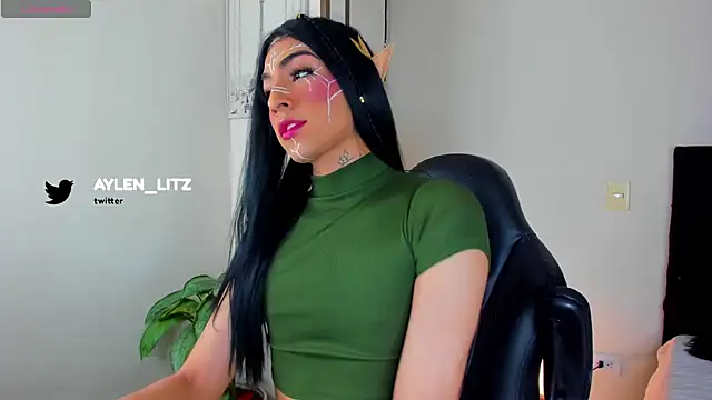 litz81 online show from October 26, 2025, 8:37 pm