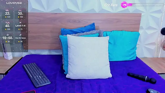 Snapshot of Stacey_white_ chatting on February 9, 2025, 8:13 pm Stacey white online show from February 9, 2025, 8:13 pm