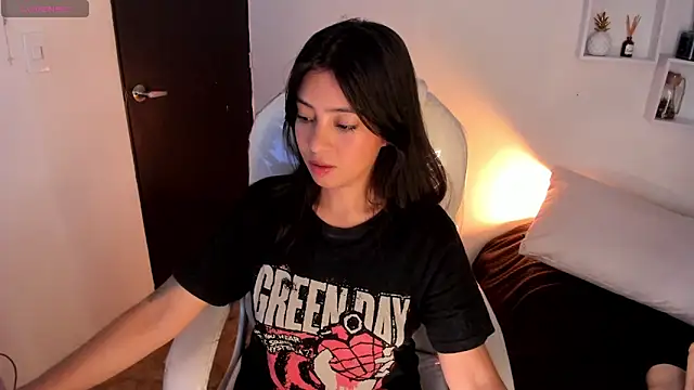 Snapshot of Vic_beckeer chatting on February 2, 2026, 3:38 am Vic beckeer online show from February 2, 2026, 3:38 am