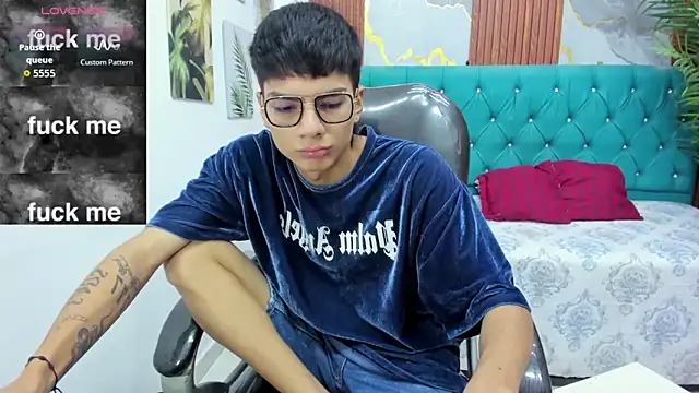 Snapshot of Noha_scott chatting on February 25, 2026, 11:14 pm Noha scott online show from February 25, 2026, 11:14 pm