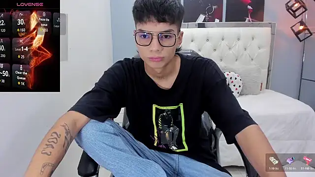 Snapshot of Noha_scott chatting on March 10, 2026, 11:21 pm Noha scott online show from March 10, 2026, 11:21 pm