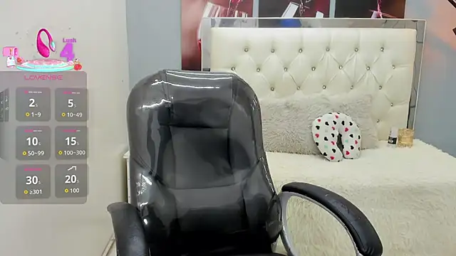 Snapshot of Noha_scott chatting on April 18, 2026, 11:05 pm Noha scott online show from April 18, 2026, 11:05 pm