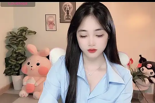  Aimy  online show from December 5, 2025, 6:22 am