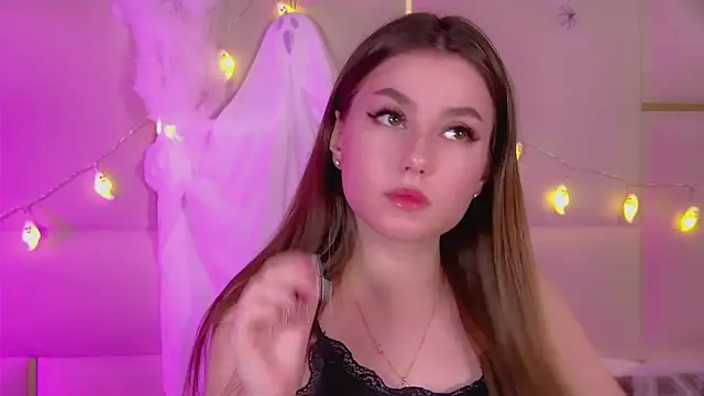 AliceMoreno online show from October 29, 2025, 6:09 pm