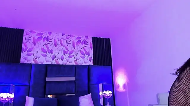 Snapshot of AmmyJones_ chatting on January 21, 2025, 4:10 am AmmyJones online show from January 21, 2025, 4:10 am