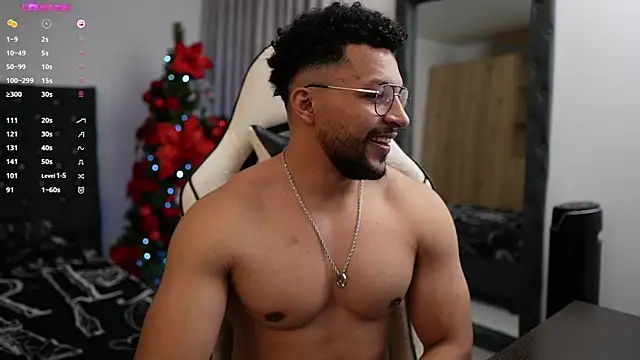 Snapshot of Martin_Logan chatting on December 10, 2024, 11:30 pm Martin Logan online show from December 10, 2024, 11:30 pm