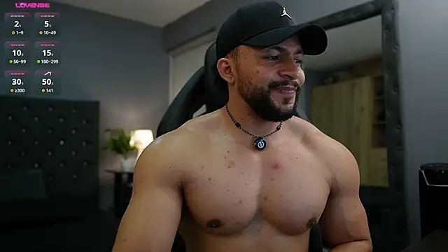 Snapshot of Martin_Logan chatting on November 2, 2025, 9:39 pm Martin Logan online show from November 2, 2025, 9:39 pm