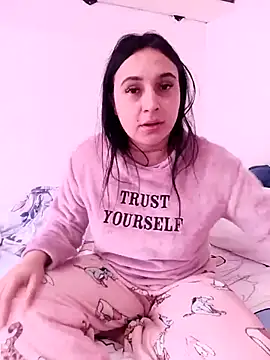 Snapshot of Juanamd1 chatting on February 28, 2025, 11:36 am Juanamd1 online show from February 28, 2025, 11:36 am